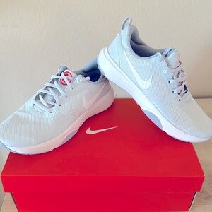 Nike shoes women’s size 10 light blue white